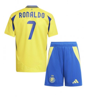 Al-Nassr Cristiano Ronaldo #7 Hemmakläder Barn 2024-25 Kortärmad (+ Korta byxor)